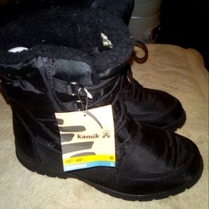 New women kamik waterproof boots size 11